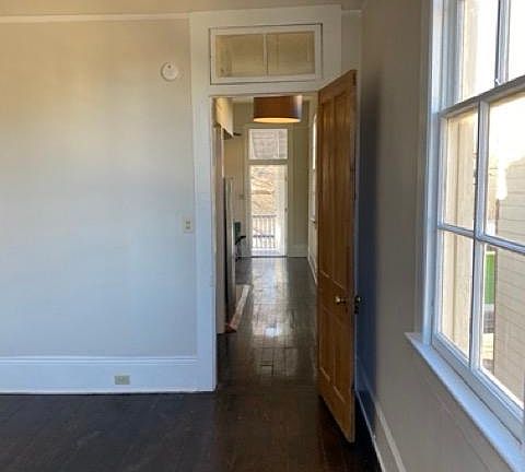 4th image of 137 S Gayoso St #137A