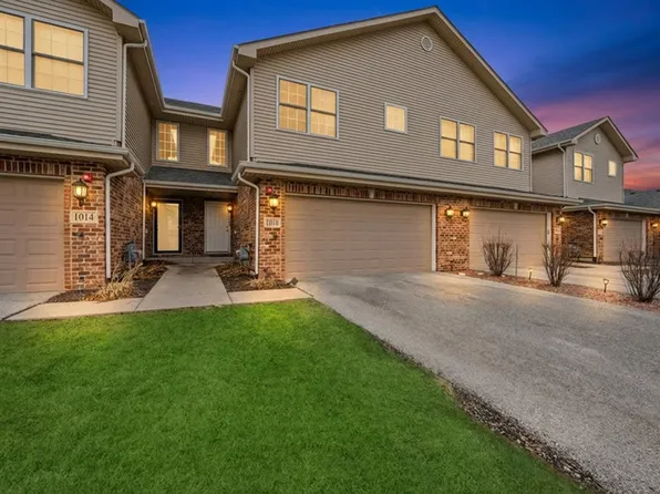 1010 Regent Dr, Matteson, IL 60443