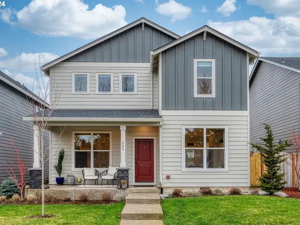 805 S 26th Ave, Cornelius, OR 97113