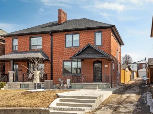 545 Northcliffe Blvd, Toronto, ON M6E 3L6