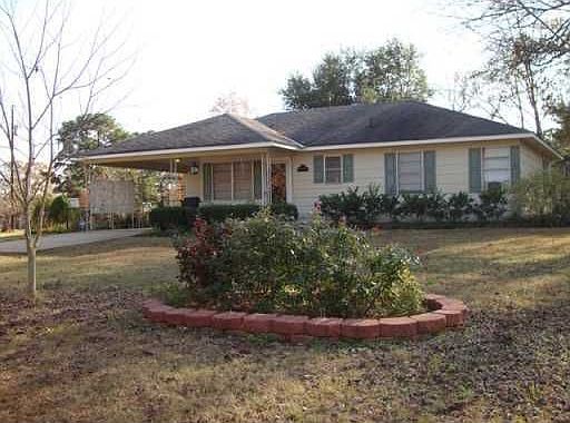 1st image of 224 Twin Point Dr
