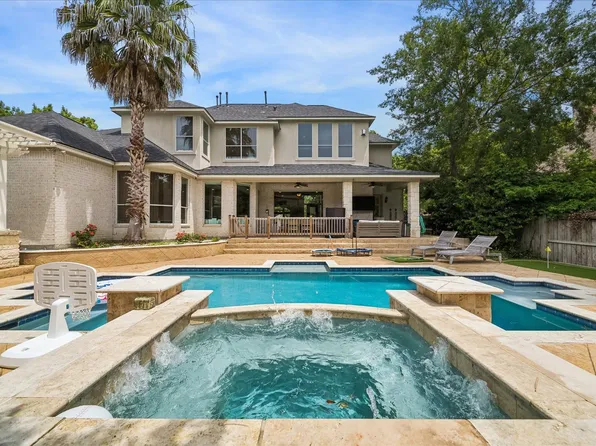 25 Club Oak Ct, Humble, TX 77339