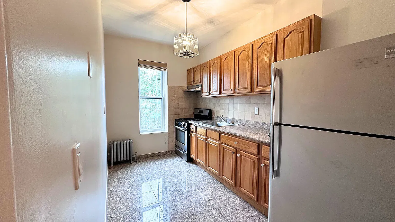 450 77th Street — Photo 4