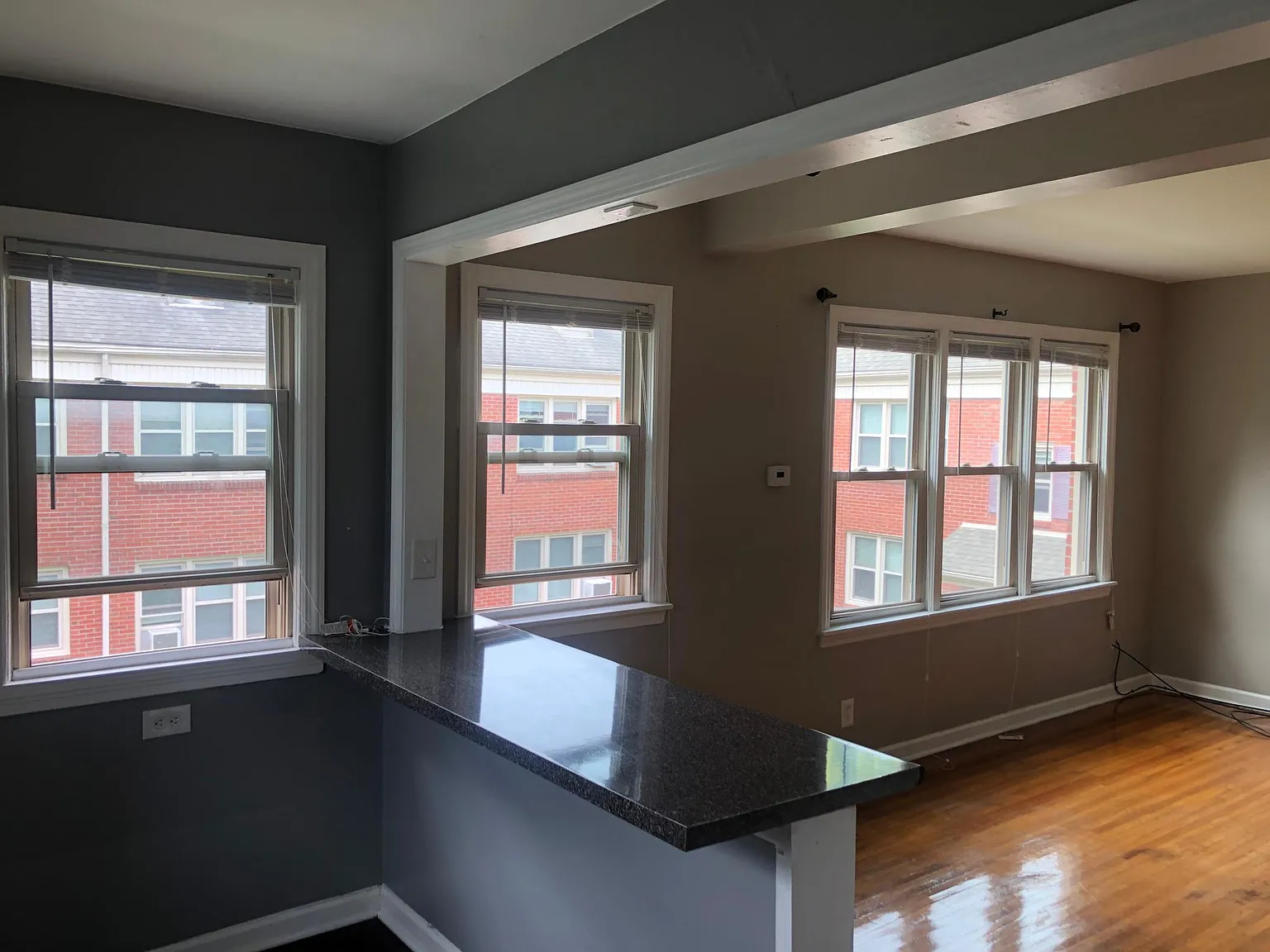 1 bed, 500 sqft, $950 — Photo 2