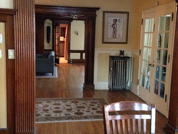 2nd image of 452 So Harrison St