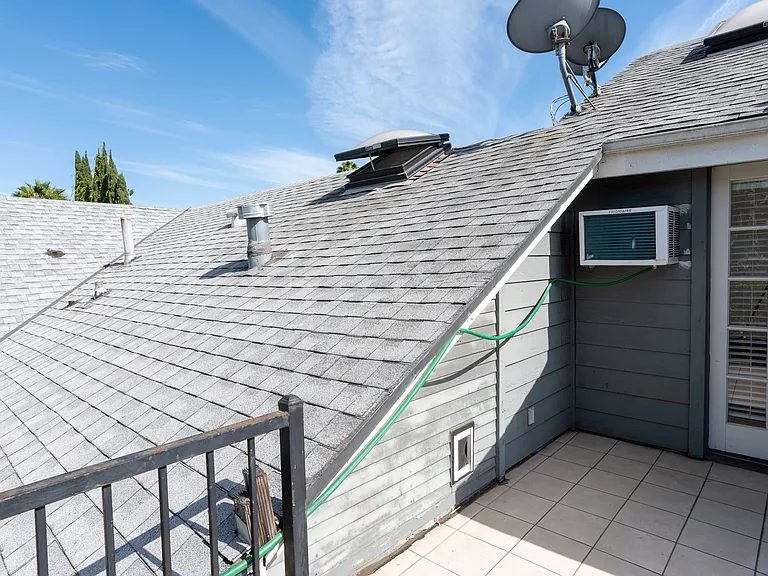 1014 N Gardner St #1015 — Photo 31