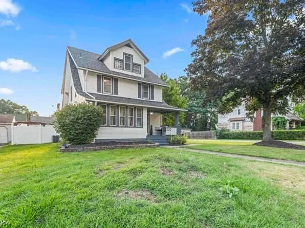 506 Oak Knoll Ave SE, Warren, OH 44483