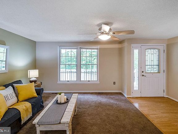 5th image of 1125 White Sands Dr