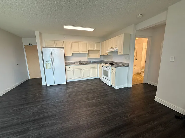 801 South St #1904 — Photo 2