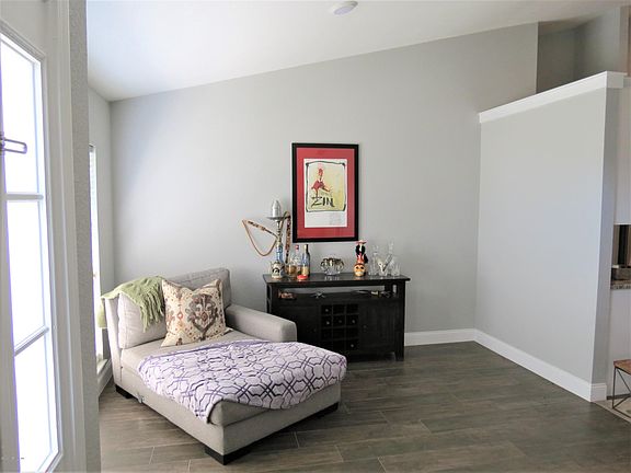 3rd image of 1259 Blue Eagle Way E