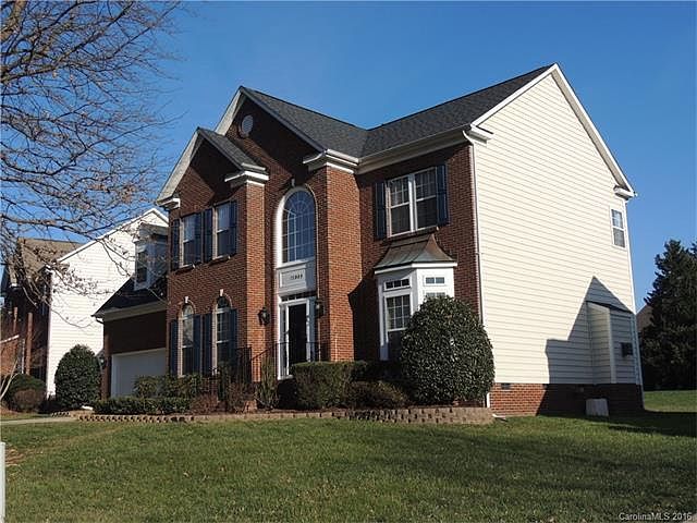 1st image of 15889 Wayland Dr