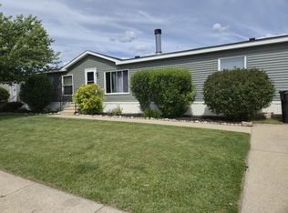 Country Hills Village, Hudsonville, MI 49426
