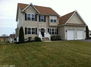 192 Crushed Apple Dr, Martinsburg, WV