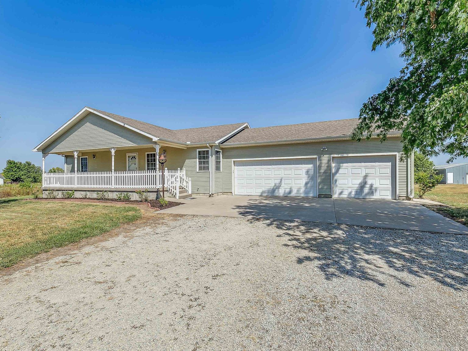 10464 SW Diamond Rd, Augusta, KS 67010 Zillow
