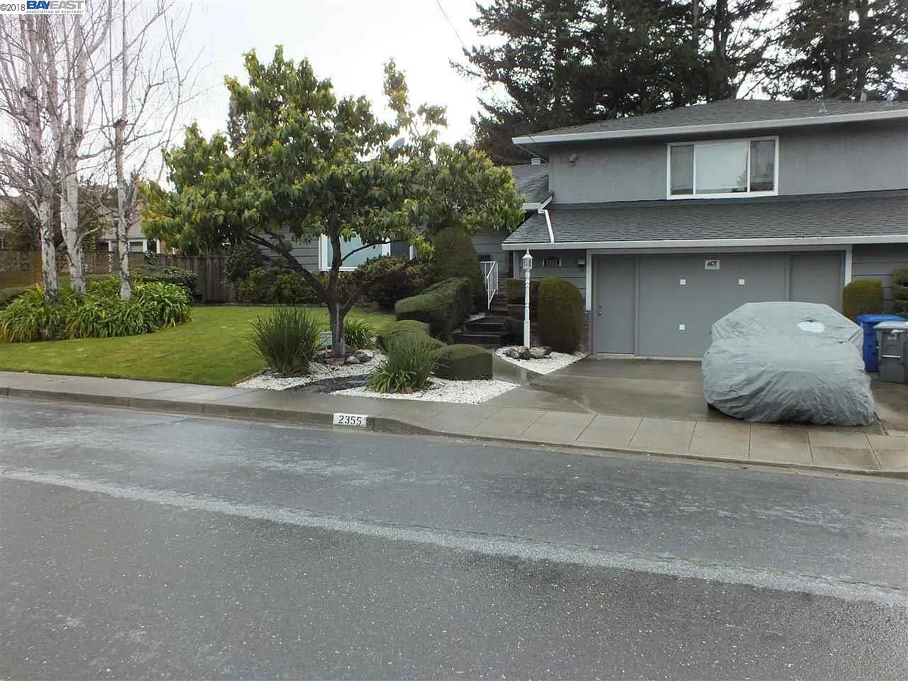 2355 Lakeview Dr photo 1