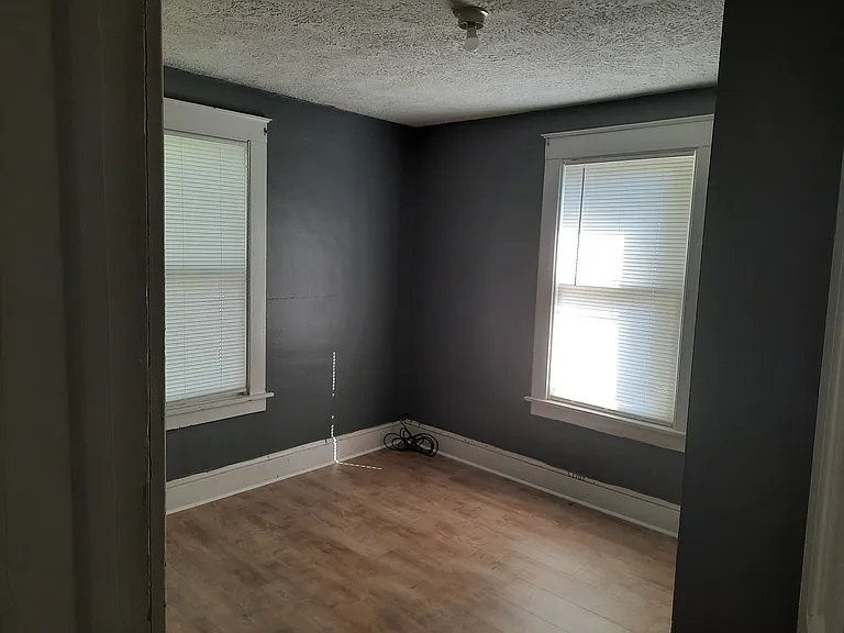 203 Wilson St — Photo 11