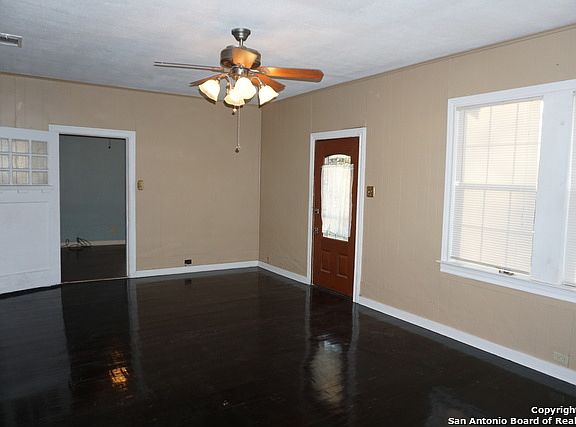 5th image of 934 SW 38th St