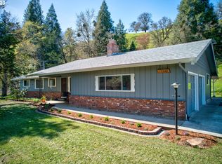 17248 N Bank Rd, Roseburg, OR 97470
