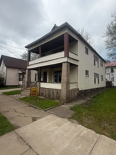 556-58 E 5th St Photo 1