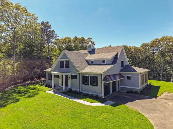 6 Village Drive, East Sandwich, MA 02537