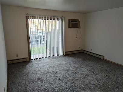 1st image of 517 Cook St #10631484