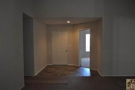 3rd image of 9566 Via Real