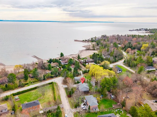 66 Albion Ln, Tiny, ON L9M 0J2