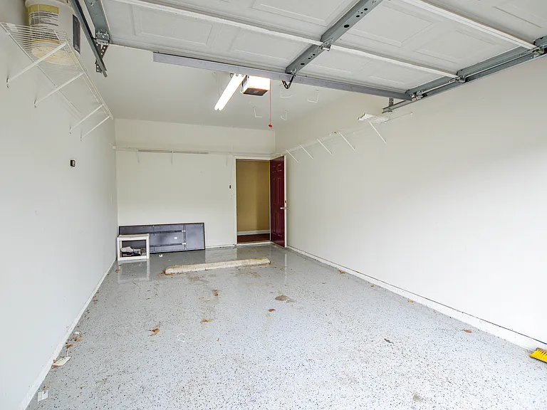 10663 Hill Point Ct — Photo 25