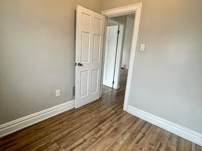 292 Boyd Ave — Photo 23