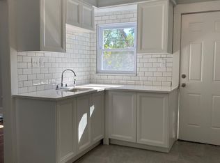 113 W Rundell St, Pontiac, MI 48342