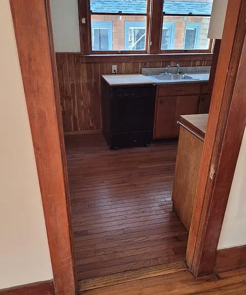 1537 Bonita Ave — Photo 2
