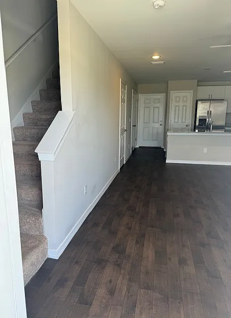 2 bed, 1.5 bath, 990 sqft, $1,500 — Photo 2