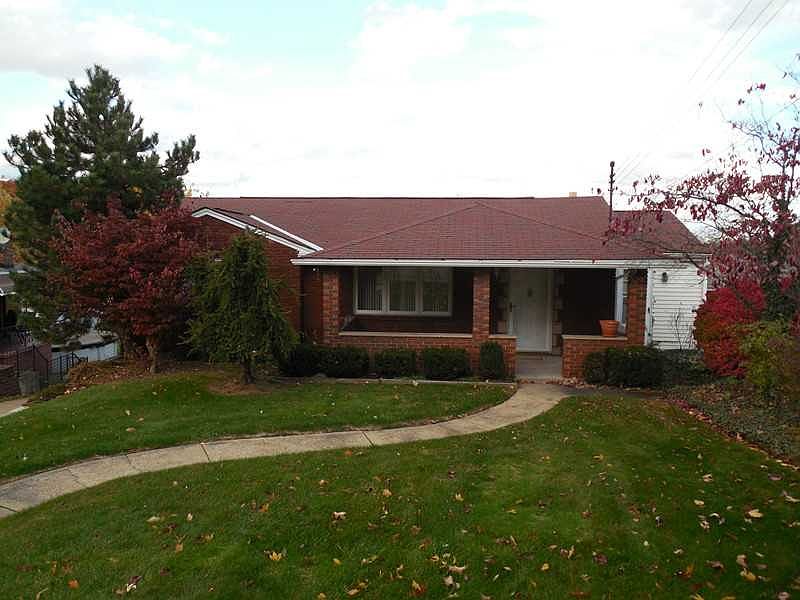 1st image of 133 Hollywood Dr