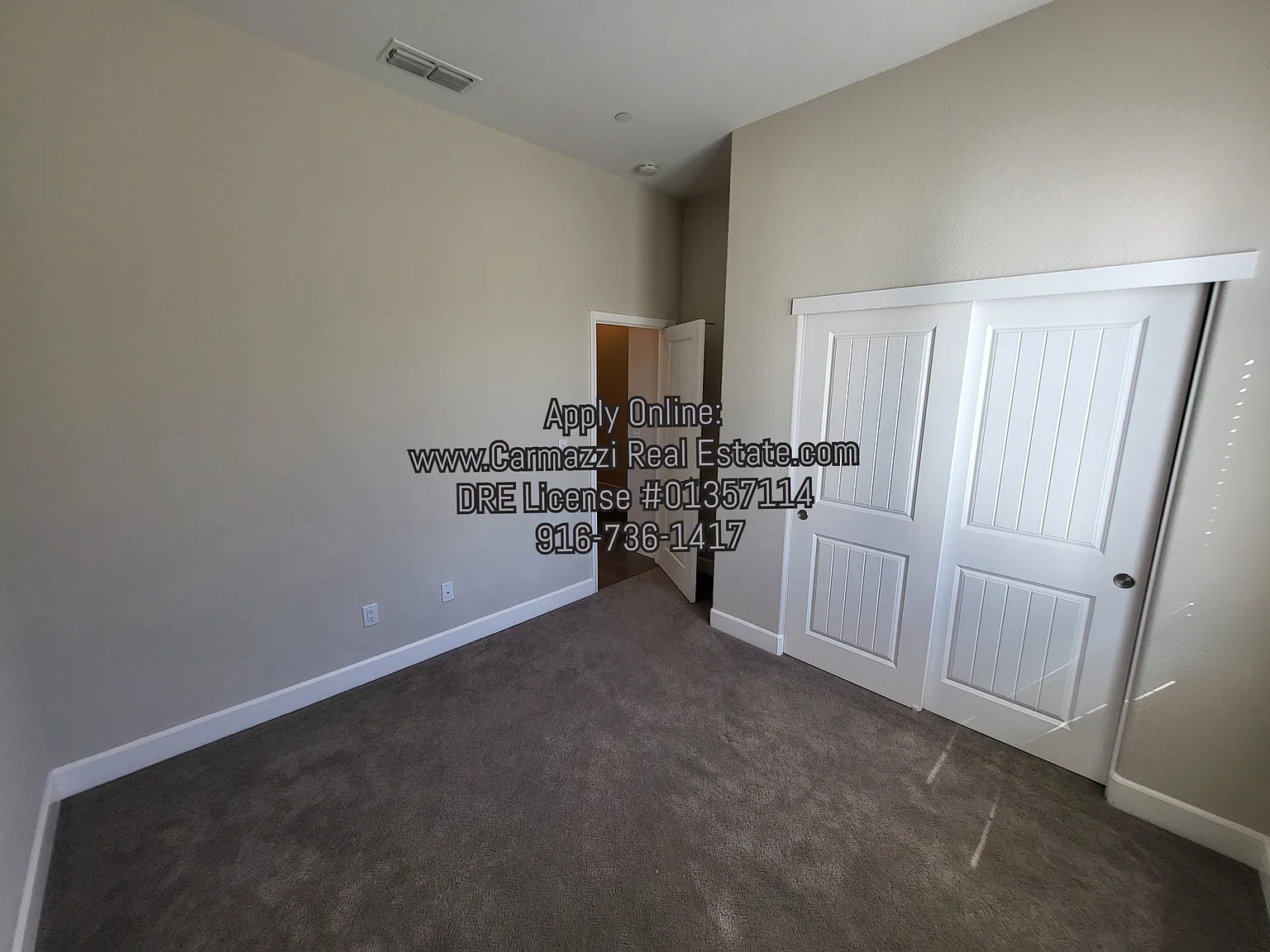 2901 Laredo Drive - 1 — Photo 4