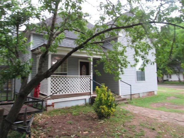 521 E Grant Ave, Pauls Valley, OK 73075