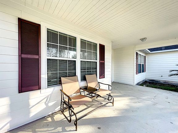 3rd image of 15984 NW 121st Ln