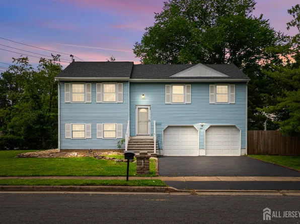 1420 Shadyside Pl, South Plainfield, NJ 07080