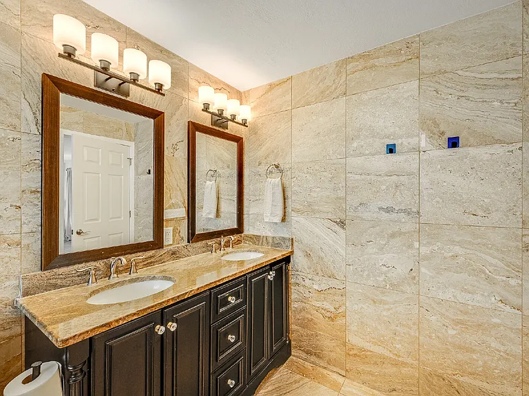 1110 S Banana River Dr — Photo 49