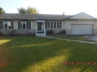 5075 Easy St, Newport, MI 48166