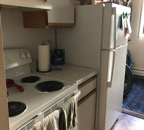 2nd image of 33 6th Ave N #100