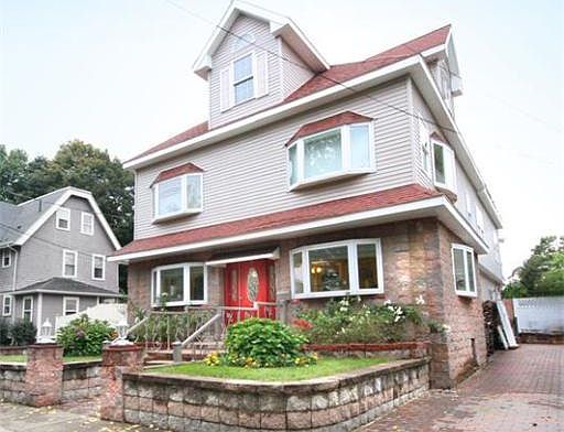 1st image of 581 California St