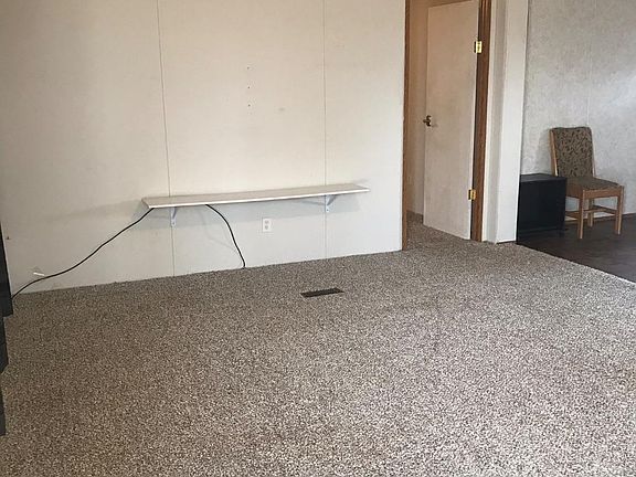 2nd image of 4318 County Road 5500