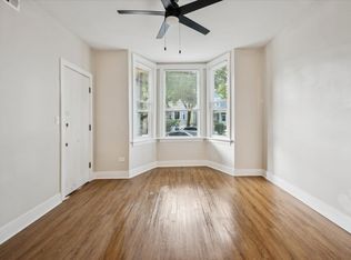2416 W Belle Plaine Ave #1, Chicago, IL 60618