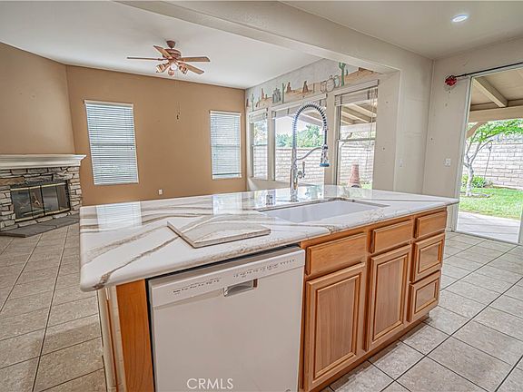 3rd image of 28859 Rock Canyon Dr