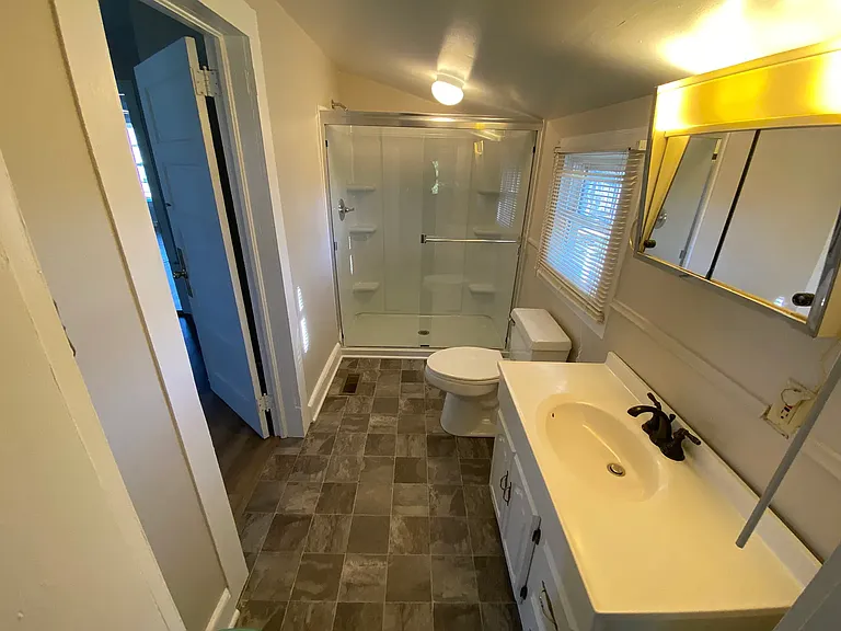 105 Lake Ave — Photo 9