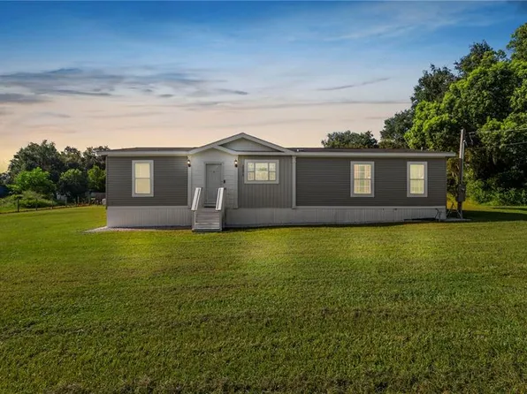 35970 Valleybrook Ave, Zephyrhills, FL 33541