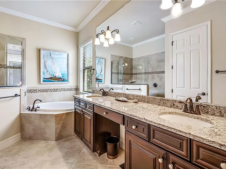 28692 Derry Ct — Photo 12