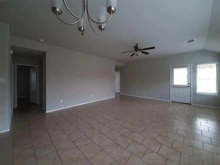 23614 Water Hickory Dr — Photo 11