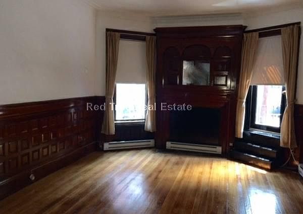 1st image of 1061 Beacon St APT 2
