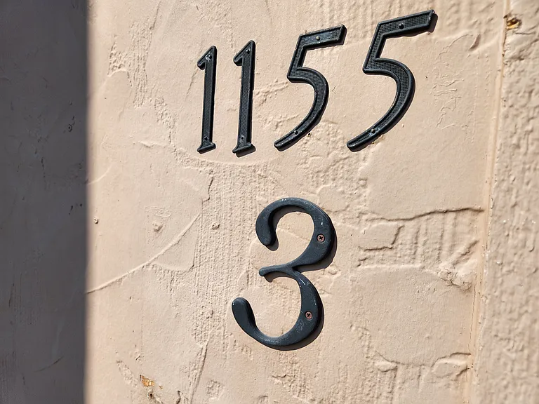 1155 S Saint Vrain Ave #B3U6 — Photo 2